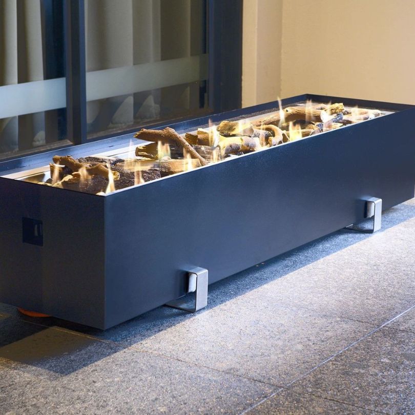 Fire-Pit-1300-Rectangular-Lifestyle