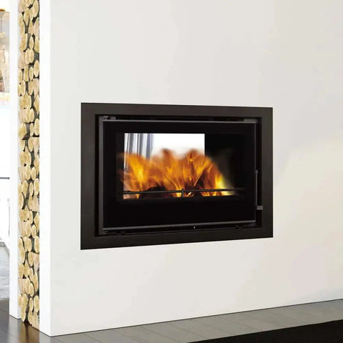 Chama Built-in Fireplace