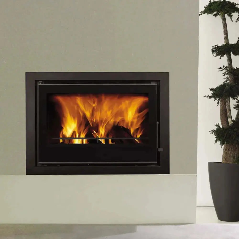 Chama Built-in Fireplace